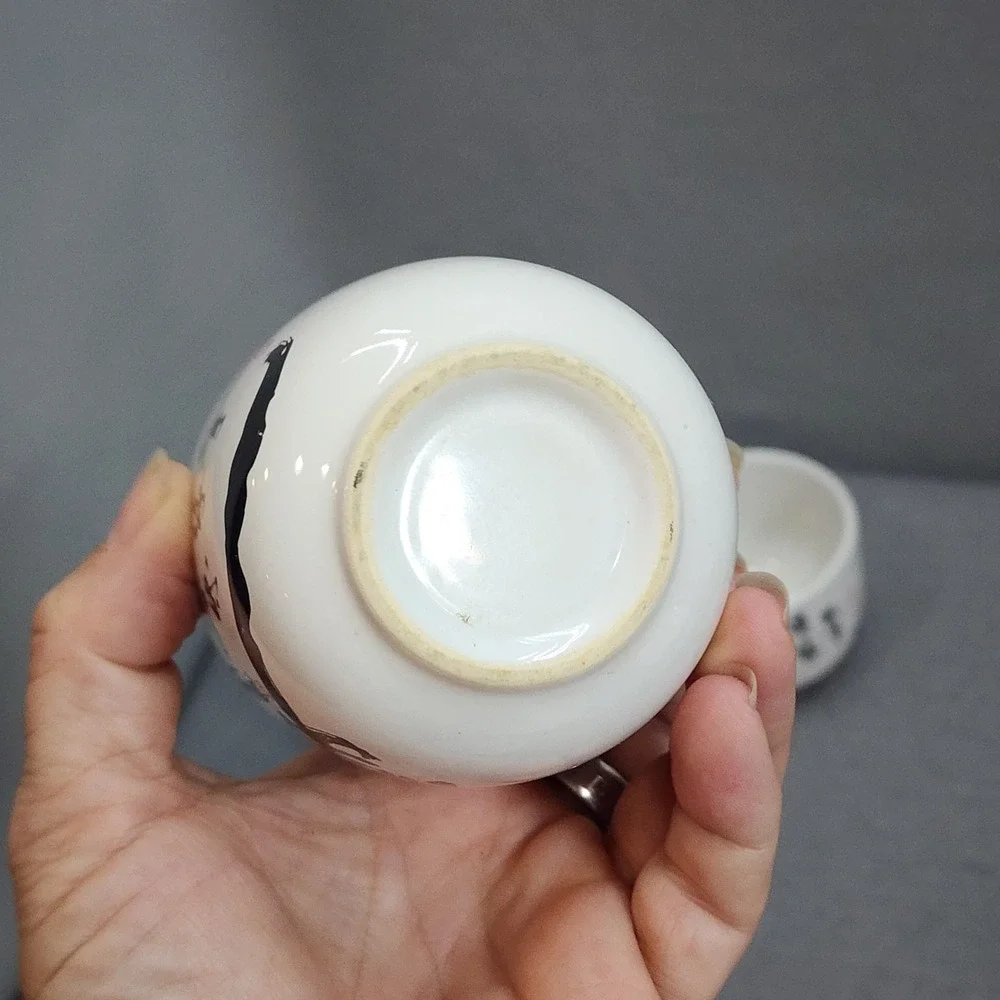 Vintage Asian Tea Cupts‎ Set of 3 White Black Calligraphy